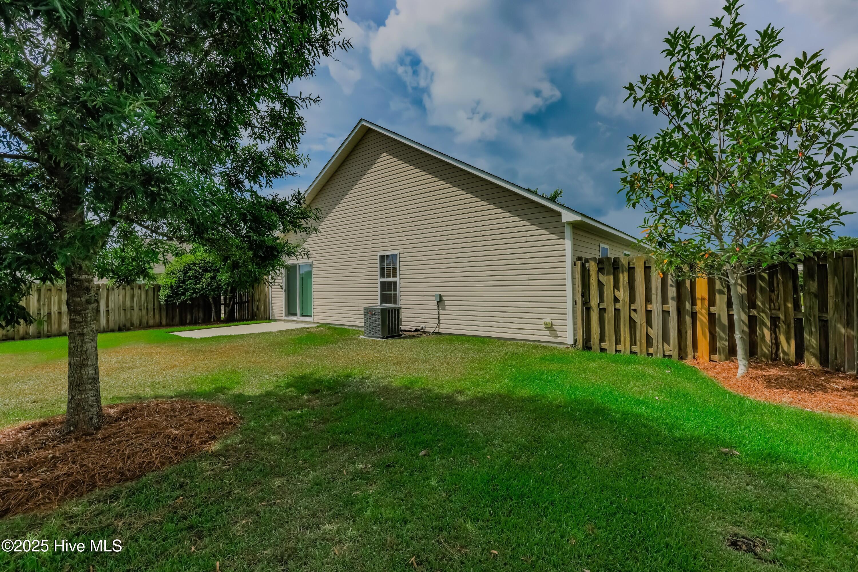 306 Rose Bud Lane Holly Ridge, NC 28445 - Photo 7 of 50 _K6A4711 (Custom)