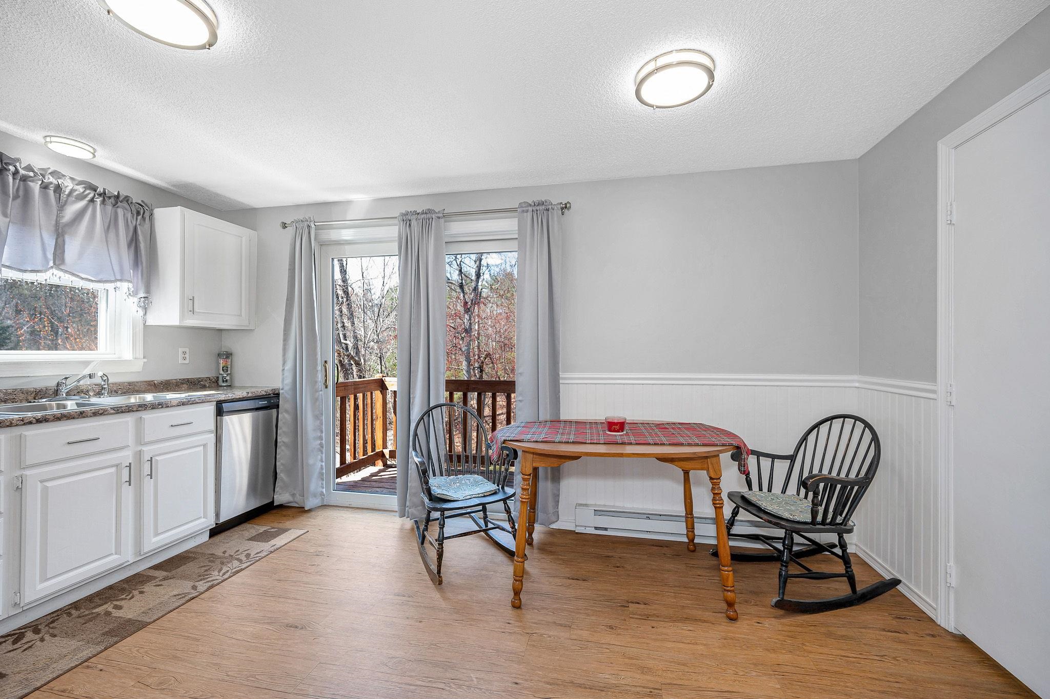 42 Barretts Hill Road, Unit A Hudson, NH 03051 - Photo 6 of 29