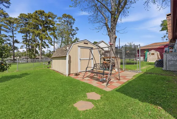 $575,000 | 18327 Shoreline Drive, Crosby, TX 77532