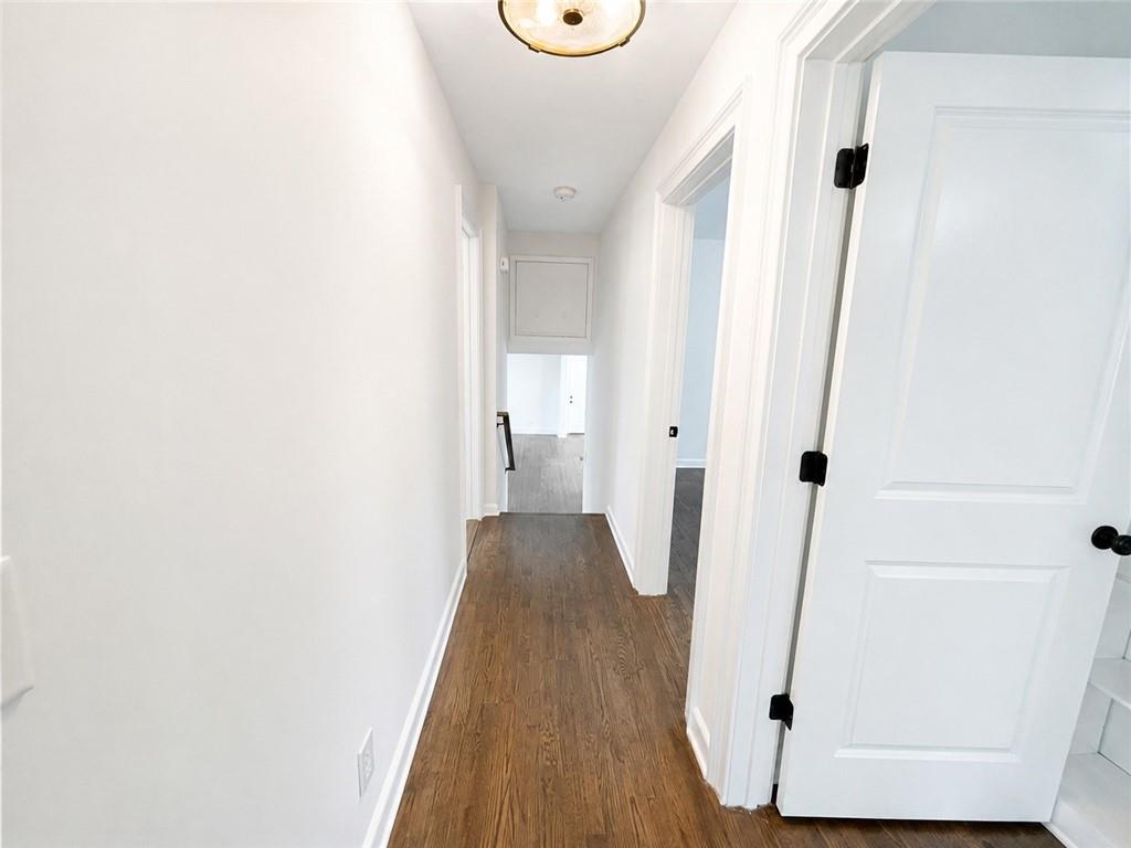 4586 Peachtree Dunwoody Road Atlanta, GA 30342 - Photo 5 of 15