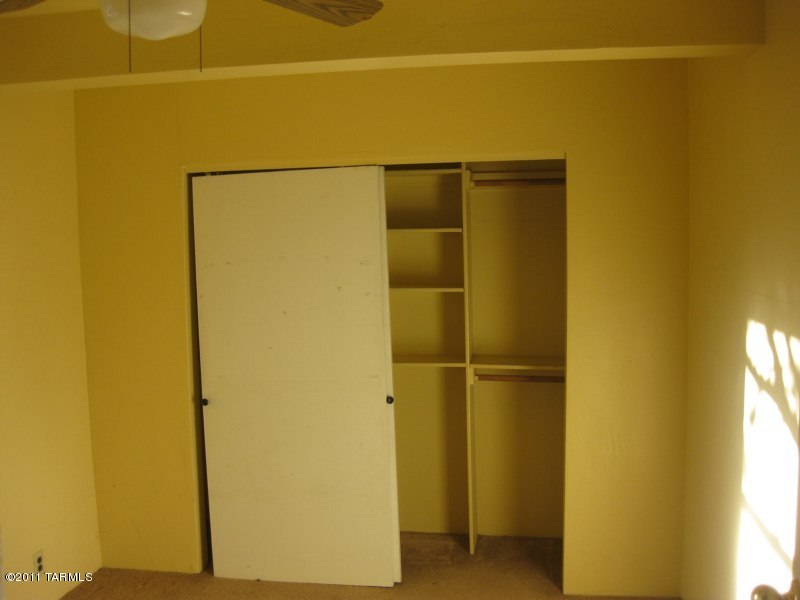 115 East Mohave Road Tucson, AZ 85705 - Photo 17 of 20