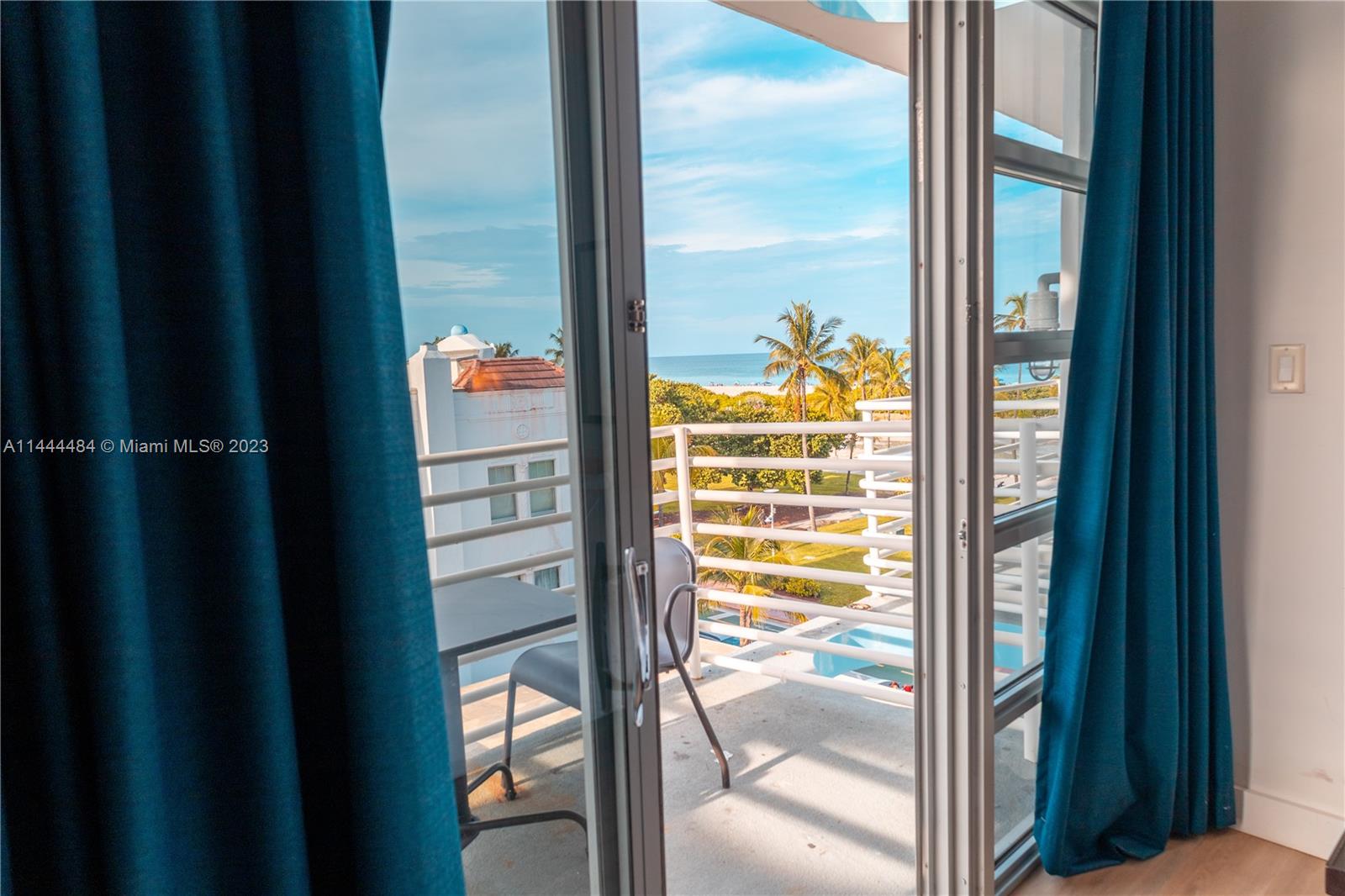 1052 Ocean Drive, Unit C503 Miami Beach, FL 33139 - Photo 10 of 28