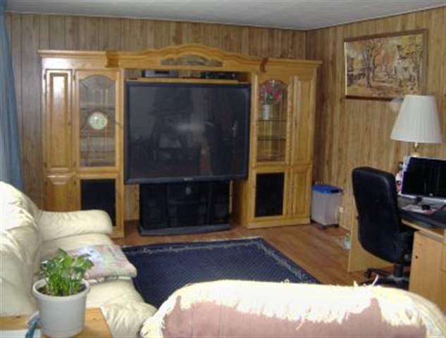 725 Rynex Corners Road Schenectady, NY 12306 - Photo 4 of 6 Photo 4