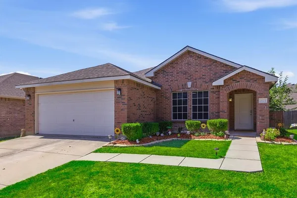 $300,000 | 4524 Hounds Tail Lane, Fort Worth, TX 76244