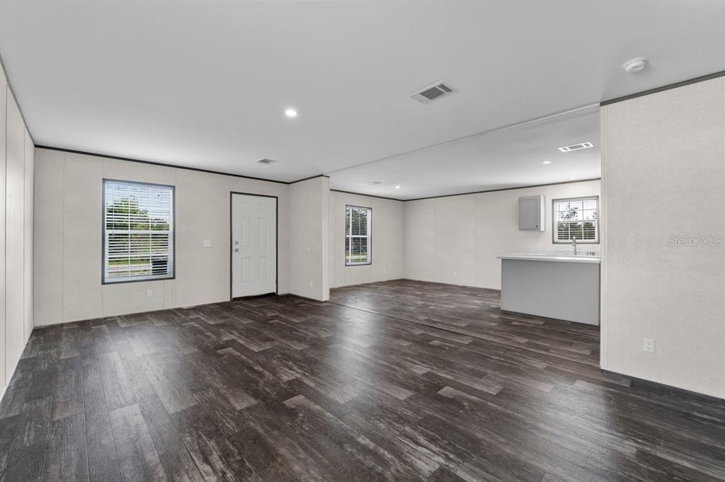 909 Lake Thomas Road Lake Wales, FL 33898 - Photo 13 of 32