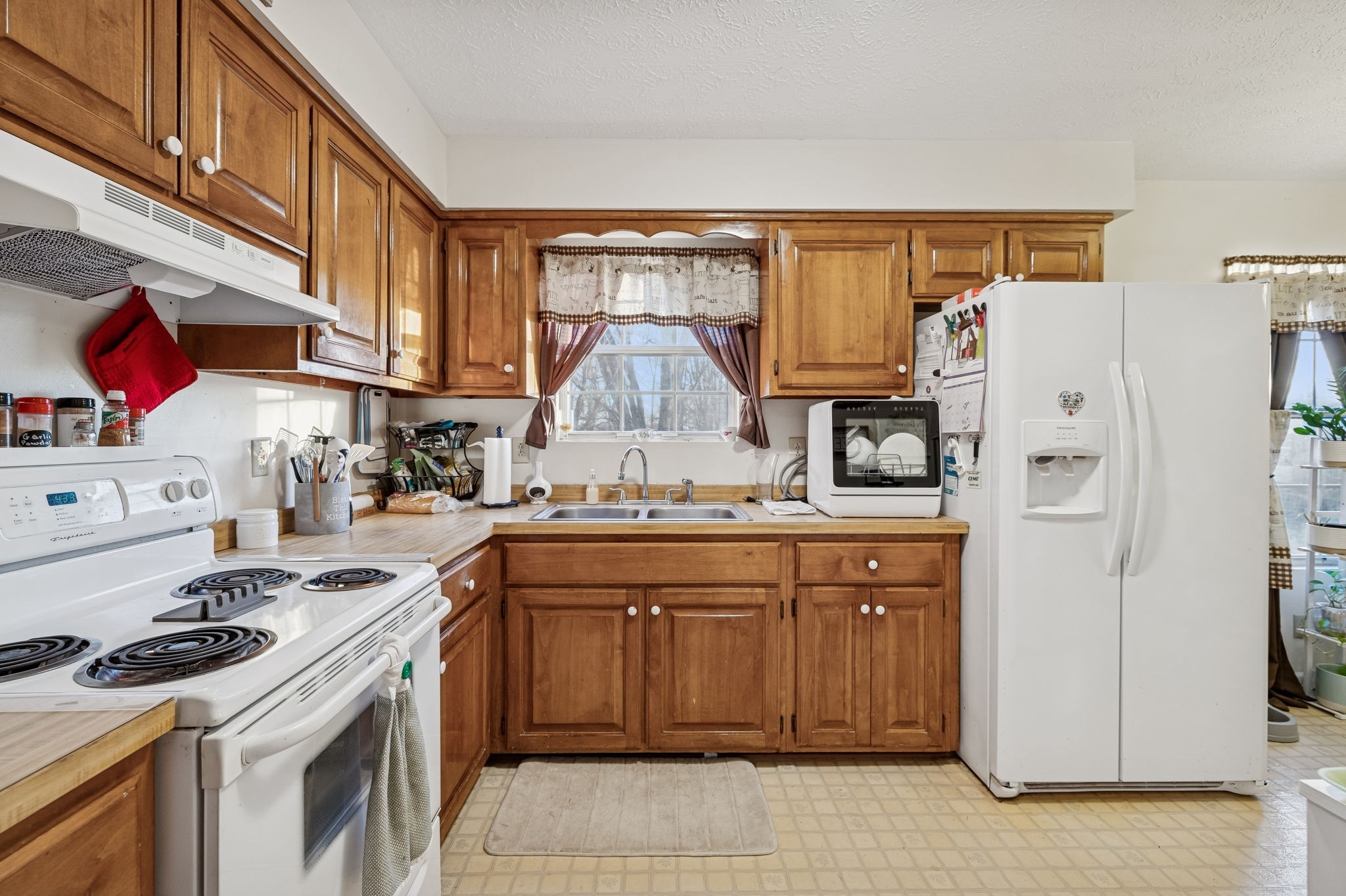 1337 Oaklawn Road Chapmansboro, TN 37035 - Photo 9 of 29