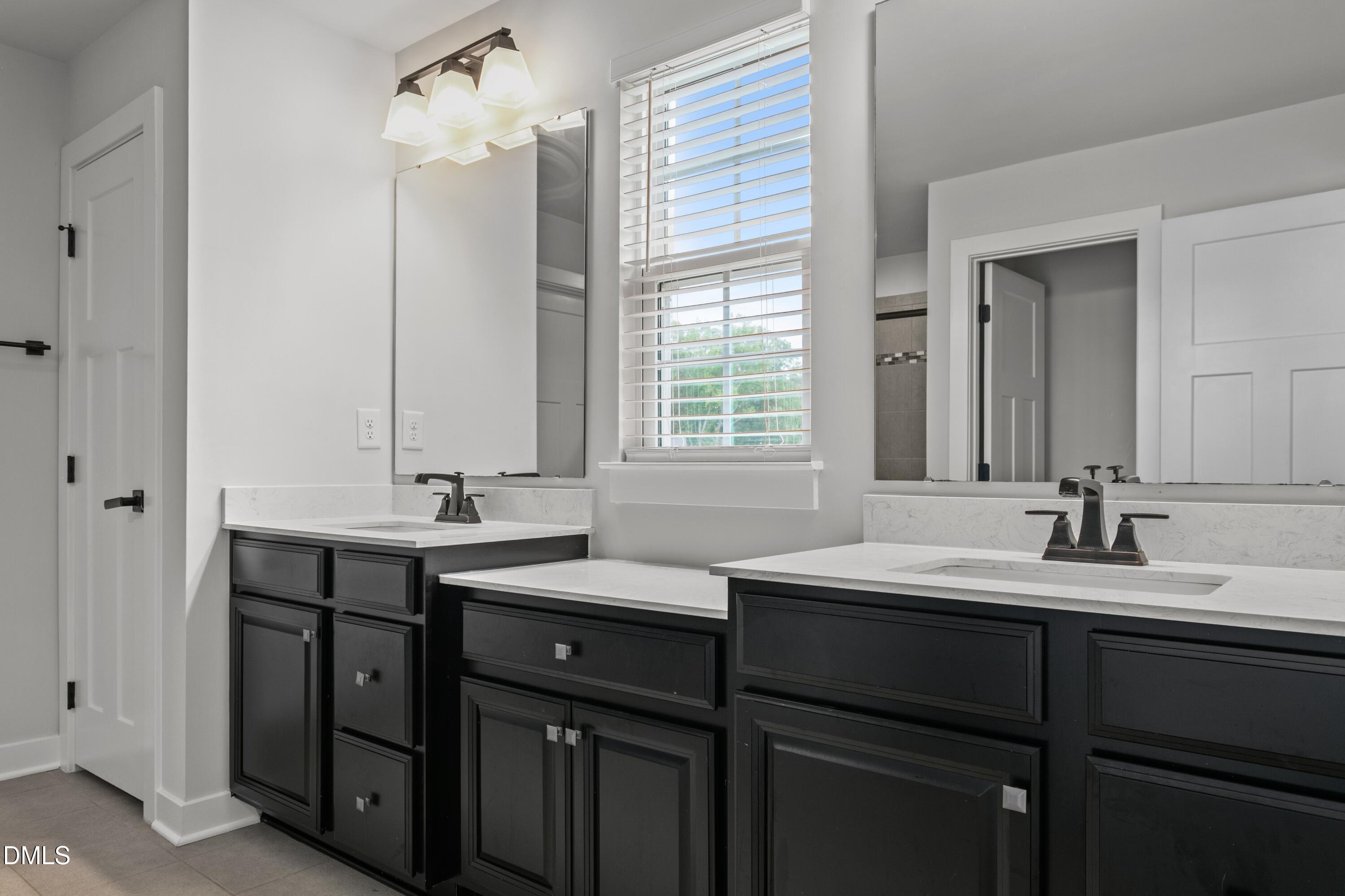 124 Amber Acorn Avenue Raleigh, NC 27603 - Photo 23 of 45 CGP_5629