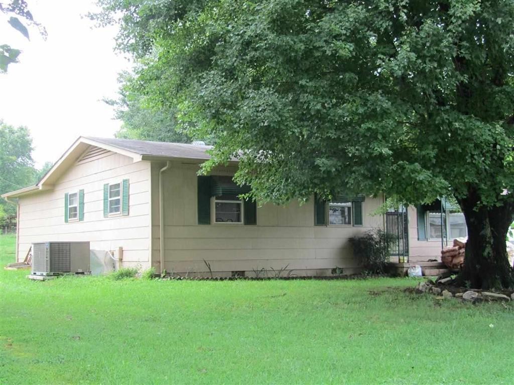 1501 View Street Athens, TN 37303 - Photo 1 of 13 Gallery Image 1