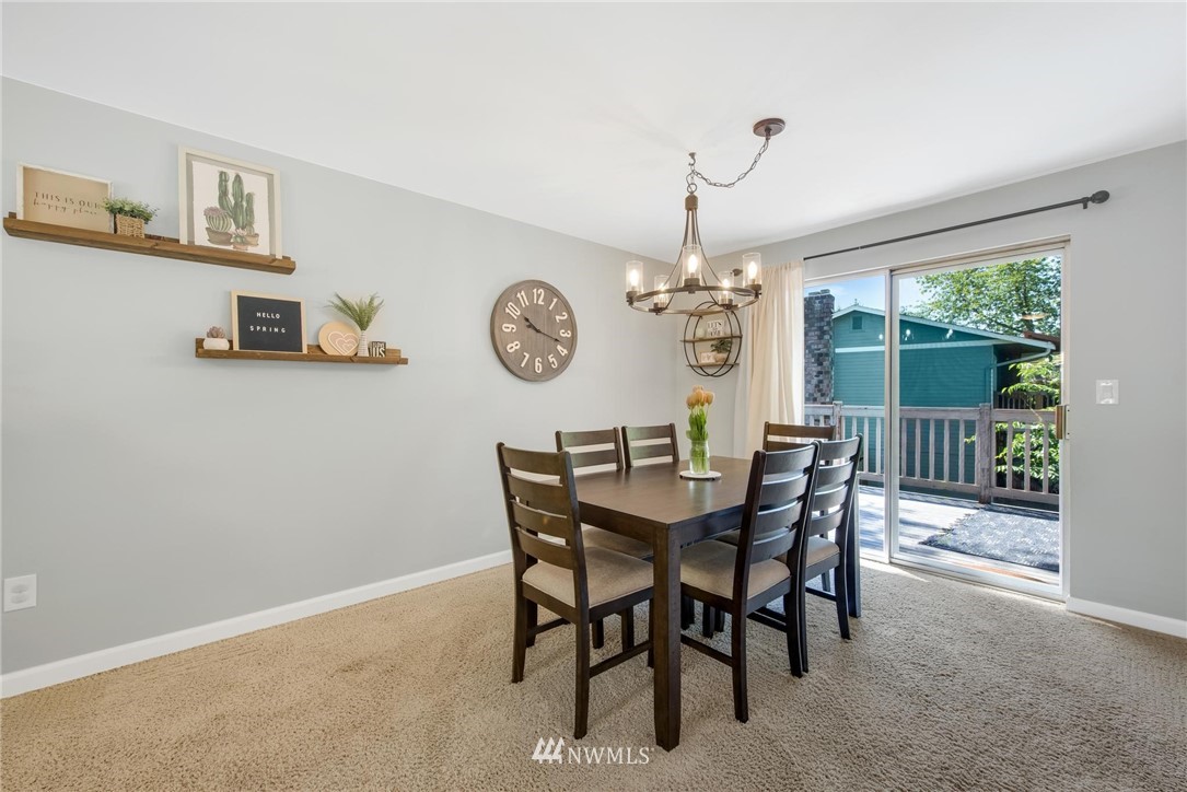 17218 Brook Boulevard Bothell, WA 98012 - Photo 7 of 22