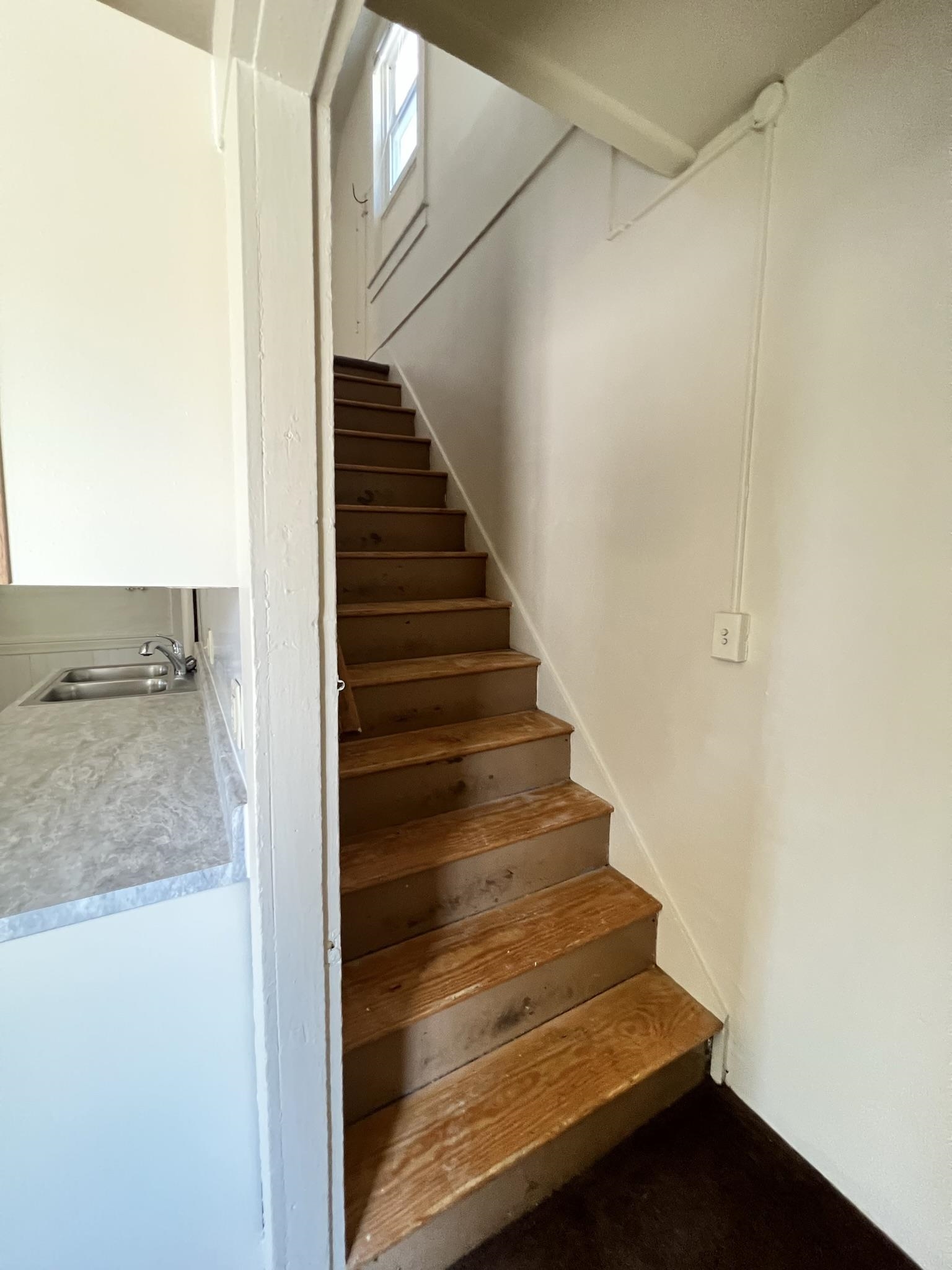 2 Plain Street Barre, VT 05641 - Photo 18 of 38