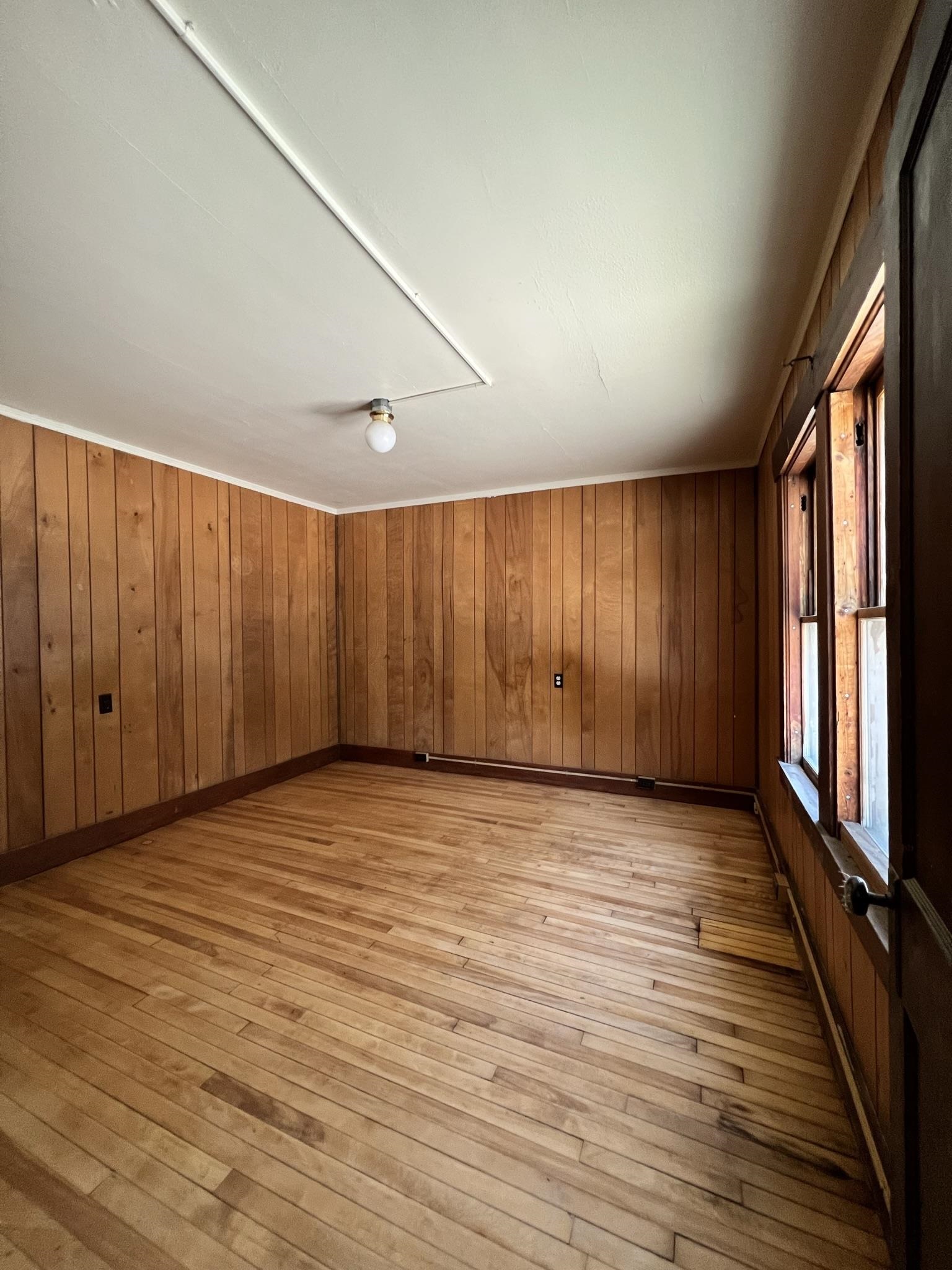 2 Plain Street Barre, VT 05641 - Photo 19 of 38