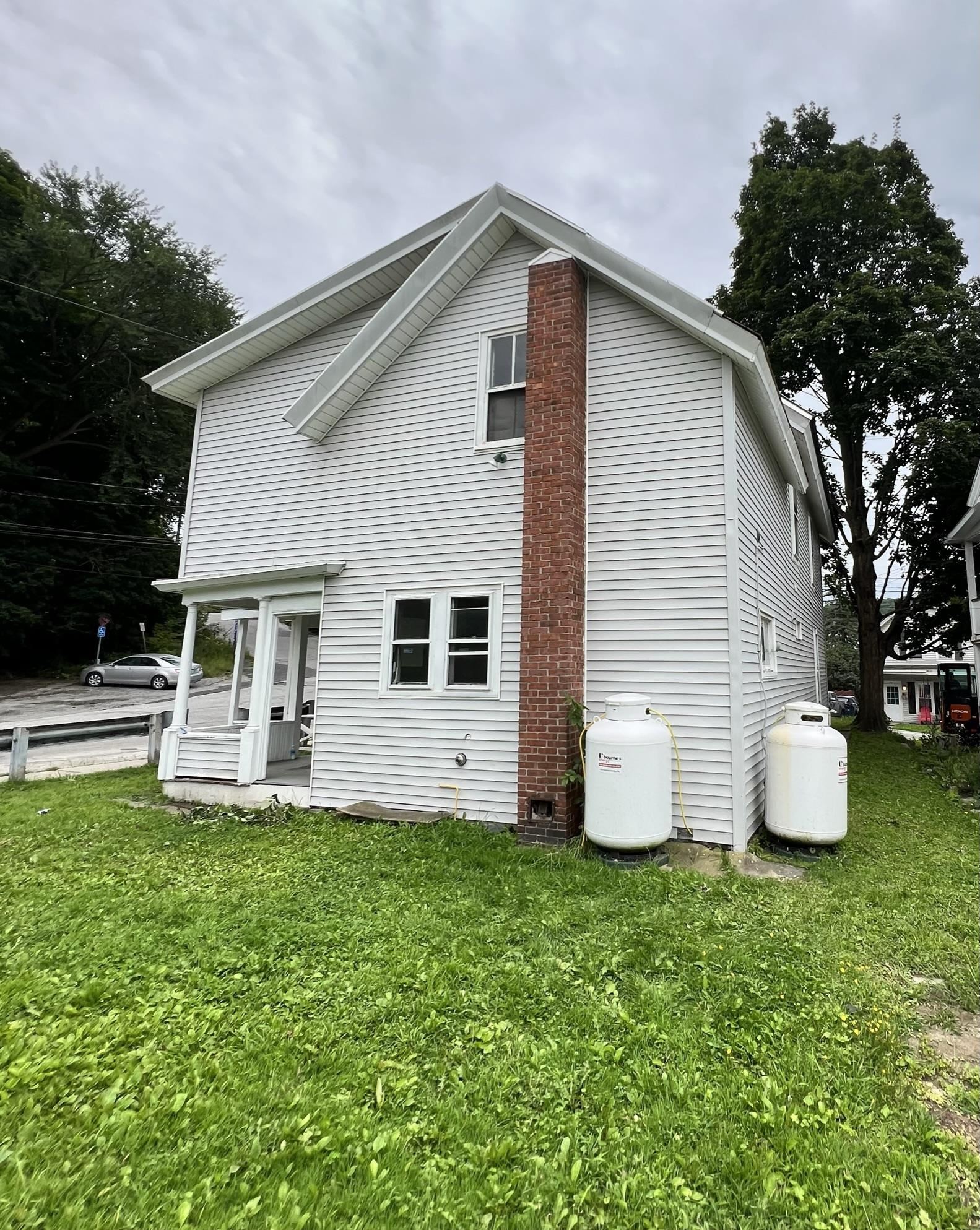 2 Plain Street Barre, VT 05641 - Photo 23 of 38