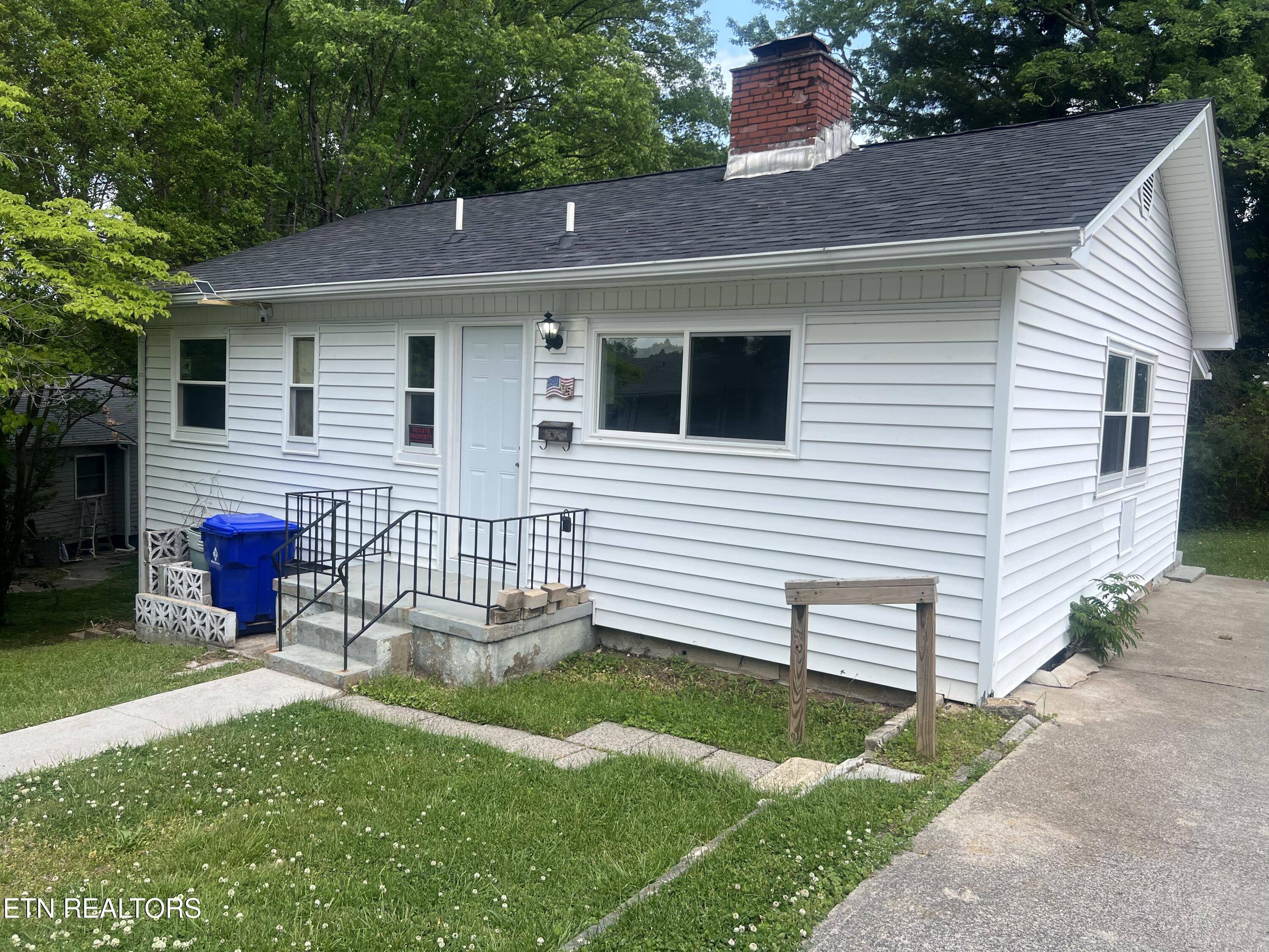 105 Porter Road Oak Ridge, TN 37830 - Photo 1 of 10 Photo Apr 24 2026, 5 00 56 PM