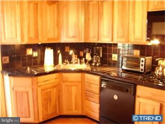 32 Old Manor Road Newark, DE 19711 - Photo 2 of 11 Gallery Image 2