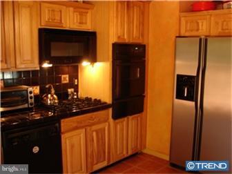 32 Old Manor Road Newark, DE 19711 - Photo 3 of 11 Gallery Image 3