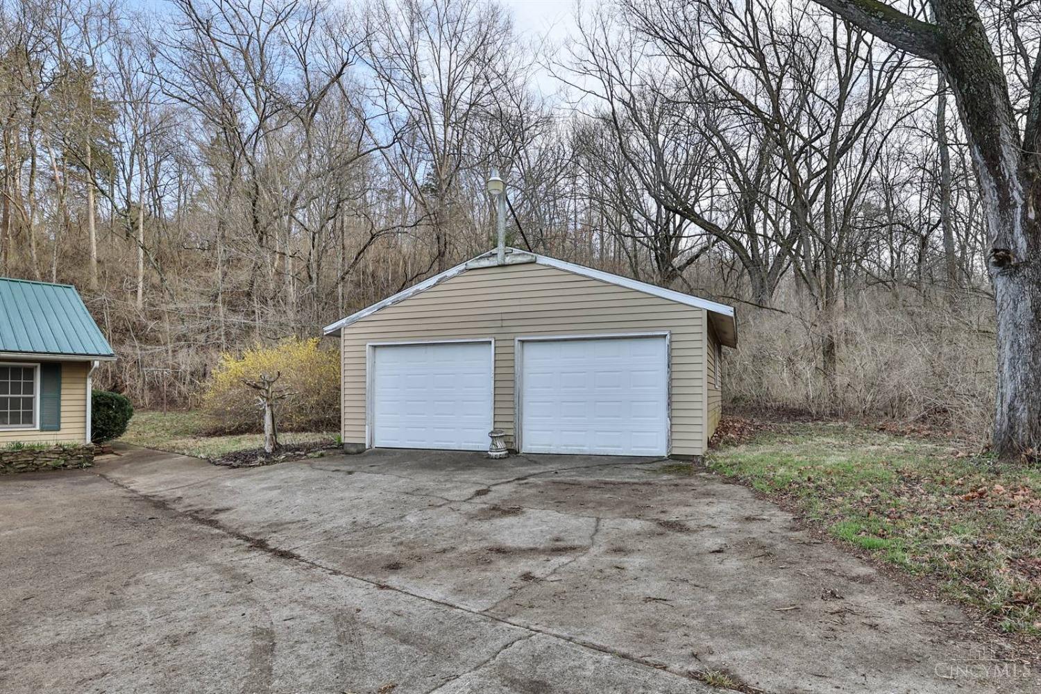 2444 Corwin Road Waynesville, OH 45068 - Photo 23 of 25 Gallery Image 23