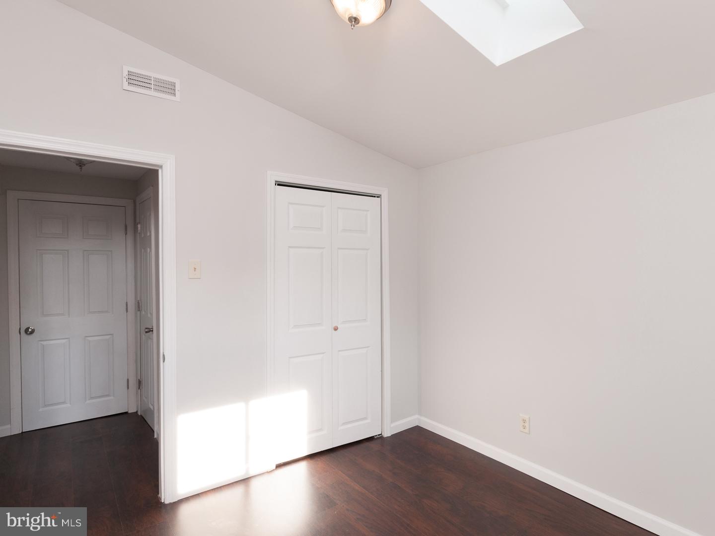 515 Estate Road Maple Shade, NJ 08052 - Photo 14 of 25