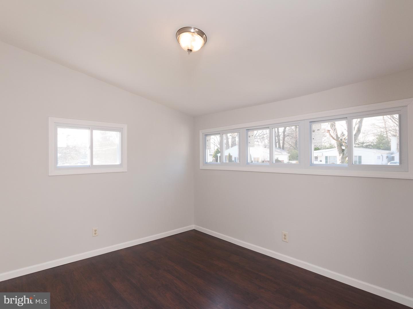 515 Estate Road Maple Shade, NJ 08052 - Photo 20 of 25