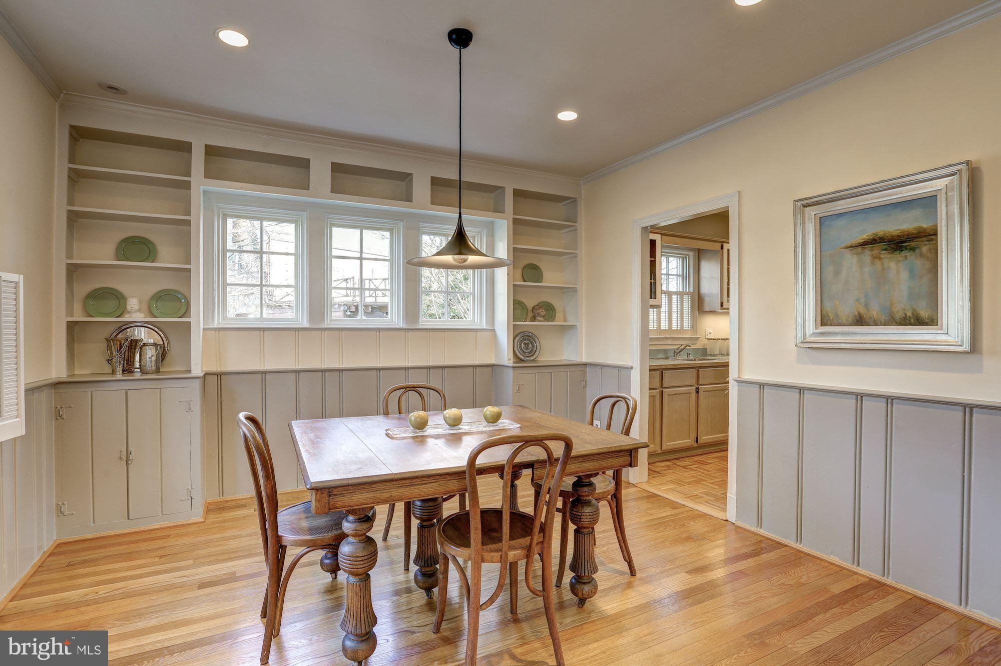 1804 Myrtle Road Silver Spring, MD 20902 - Photo 7 of 24 Dining Rm, Built-ins, wainscotting
