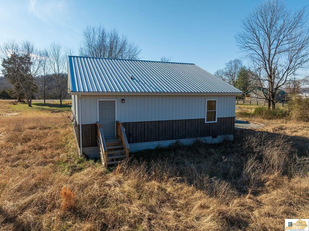 13289 Liberty Road Columbia, KY 42728 - Photo 6 of 37 Gallery Image 6