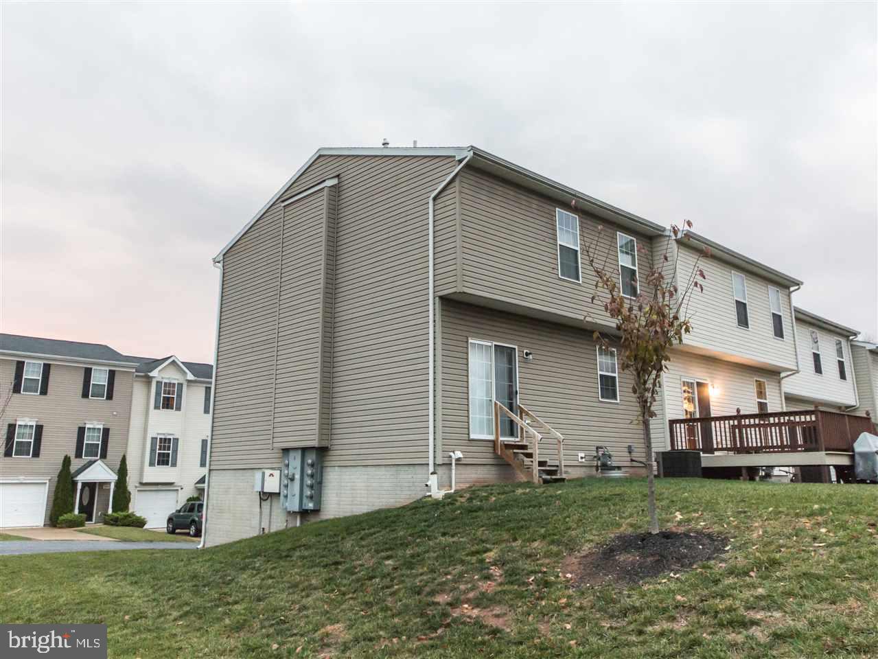 2301 Walnut Bottom Road York, PA 17408 - Photo 3 of 24