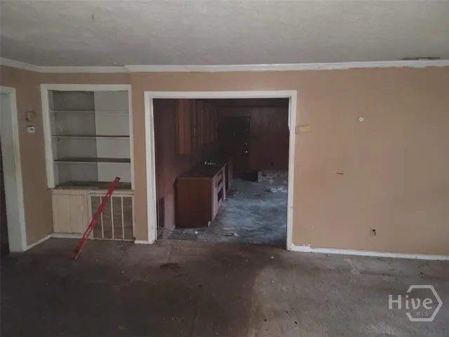 $220,400 | 1918 East 63rd Street, Savannah, GA 31404