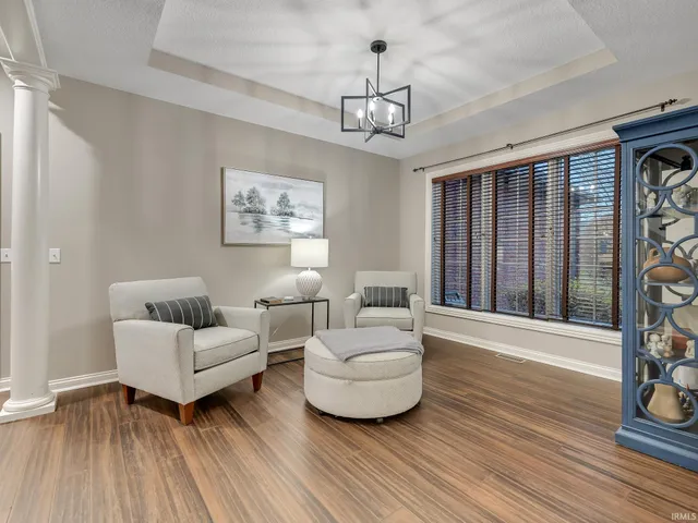 $729,900 | 9116 Metea Vly Crossing, Leo, IN 46765