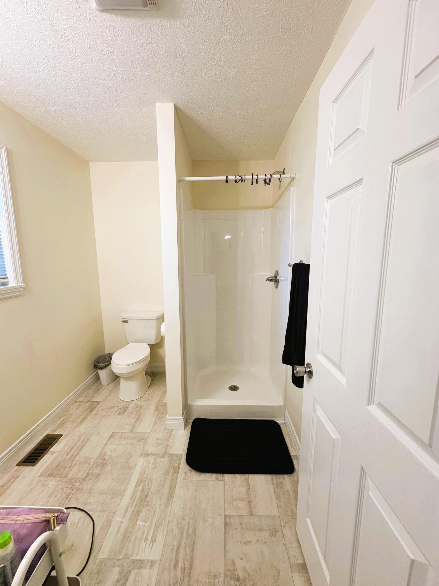 2001 Sharkey Road Morehead, KY 40351 - Photo 12 of 12 Primary Bathroom