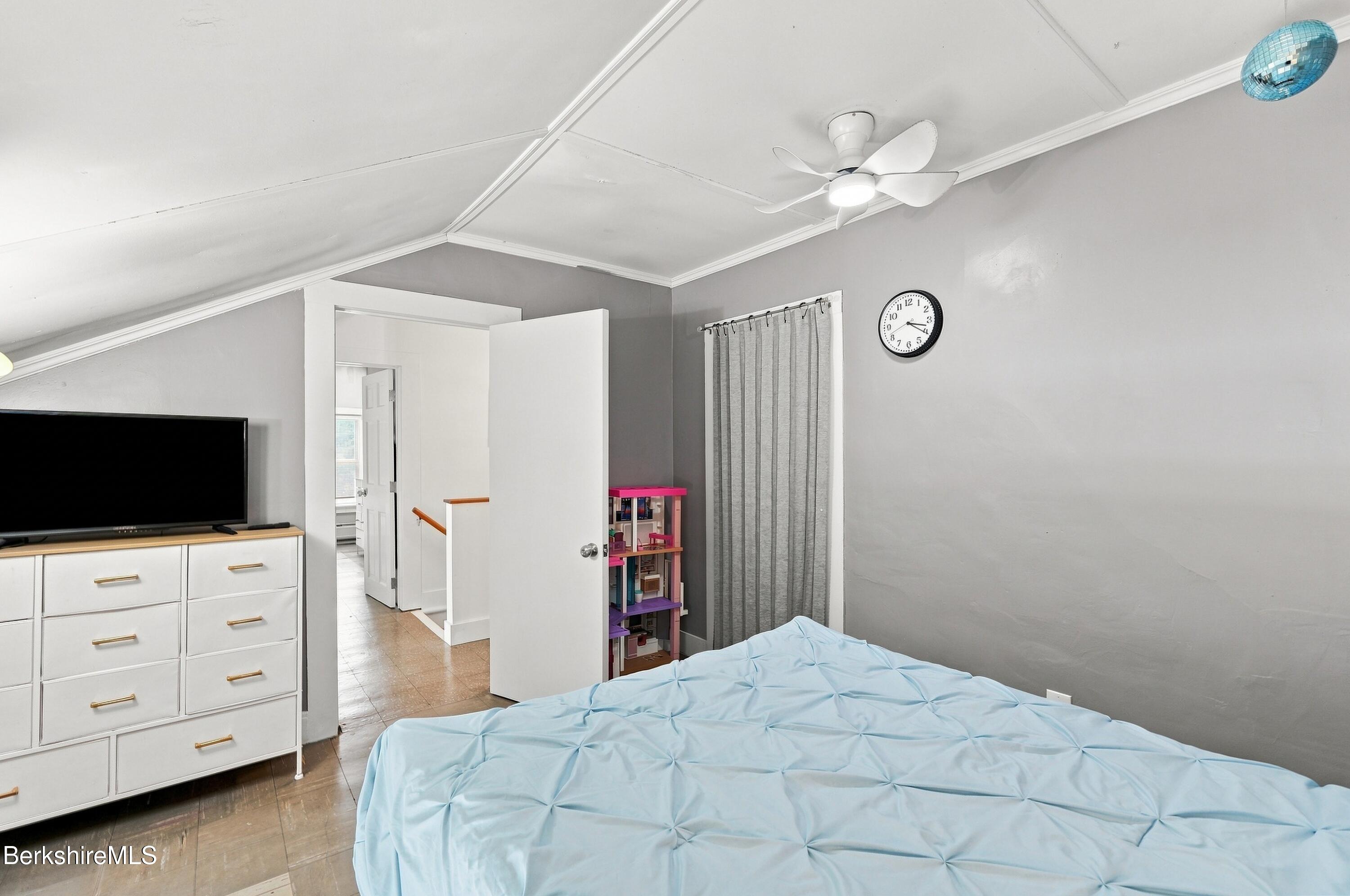 427 State Road North Adams, MA 01247 - Photo 61 of 69 bed 3 vw 2