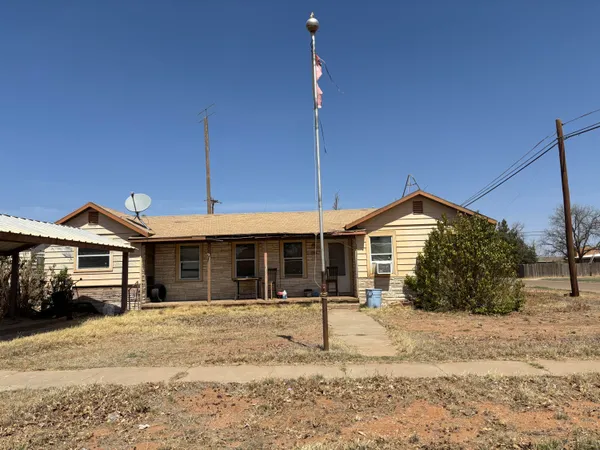 $50,000 | 802 16th Street, Seagraves, TX 79359