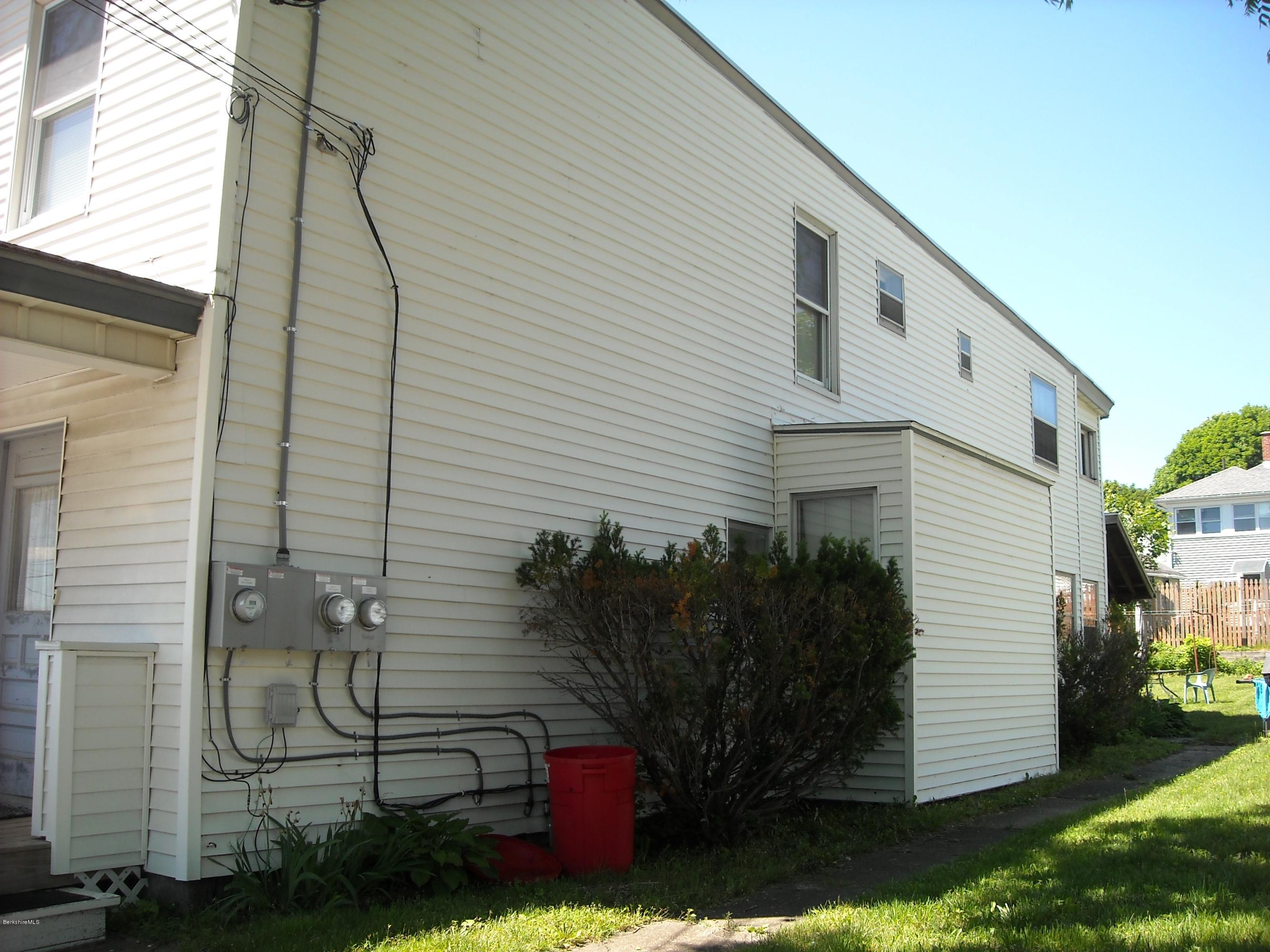 44 Edgewood Road Pittsfield, MA 01201 - Photo 3 of 9 EDGEWOOD JUNE 002