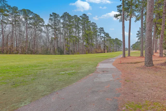 $295,000 | 7 Dogwood Lane, Walterboro, SC 29488