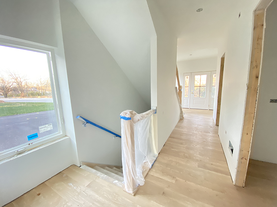 1818 Riverside Avenue St. Charles, IL 60174 - Photo 2 of 6 a view of an entryway