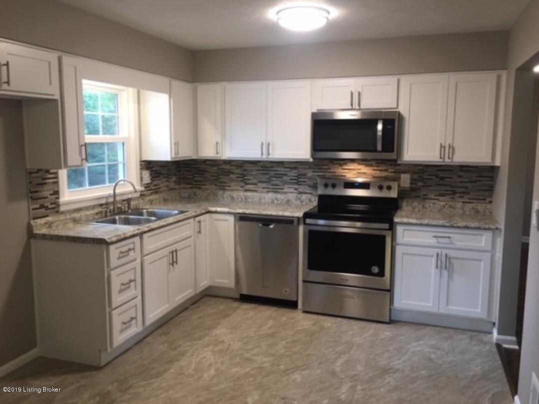 7508 Westbrook Road Louisville, KY 40258 - Photo 7 of 17 1
