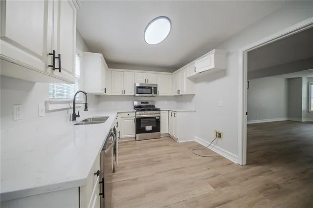 $357,900 | 9361 Sweetbriar Circle, Jonesboro, GA 30236