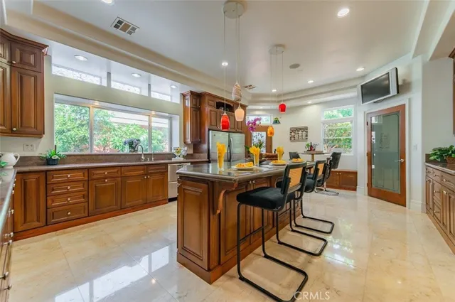 $3,160,000 | 801 South Michillinda Avenue, Pasadena, CA 91107