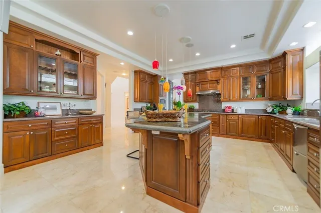 $3,160,000 | 801 South Michillinda Avenue, Pasadena, CA 91107