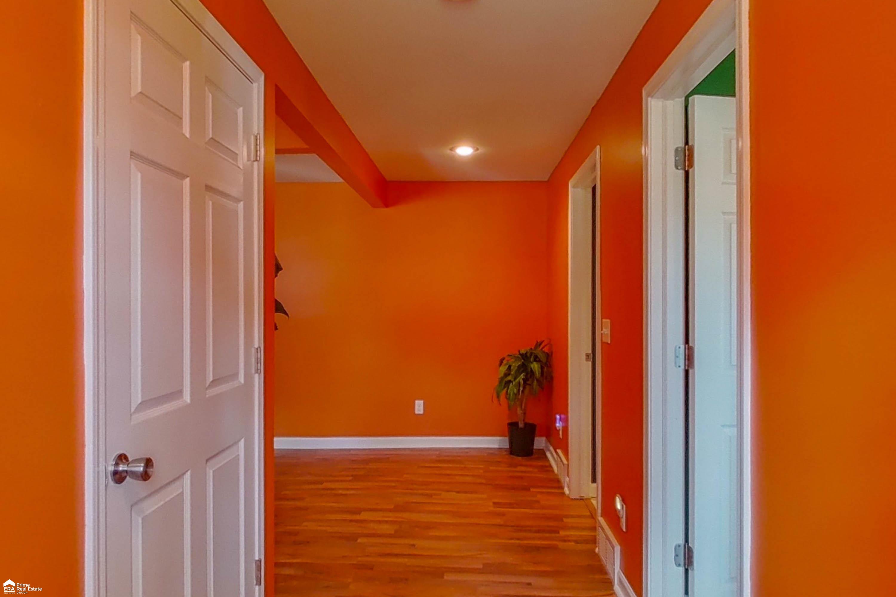 473 Deland Road Flushing, MI 48433 - Photo 24 of 52 50092080-27.JPG