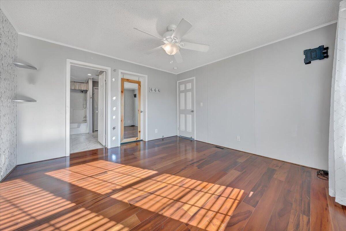 9233 Newport Road Catawba, VA 24070 - Photo 15 of 33 15-MIB08011