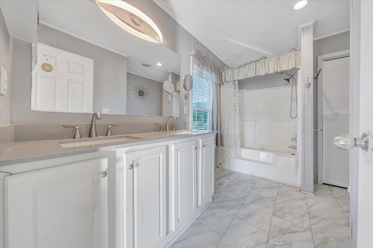 9233 Newport Road Catawba, VA 24070 - Photo 16 of 33 16-MIB08014