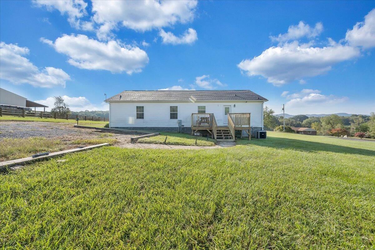 9233 Newport Road Catawba, VA 24070 - Photo 24 of 33 24-MIB08038