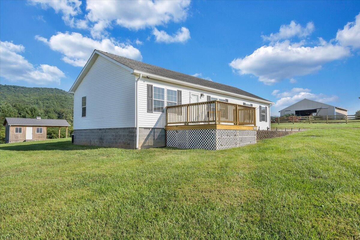 9233 Newport Road Catawba, VA 24070 - Photo 26 of 33 26-MIB08044