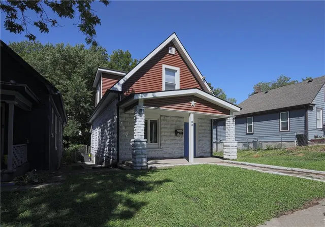 $210,000 | 60 South 13 Street, Kansas City, KS 66102