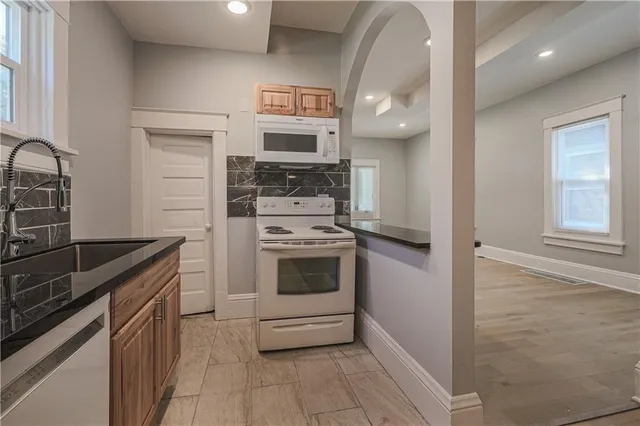 $210,000 | 60 South 13 Street, Kansas City, KS 66102