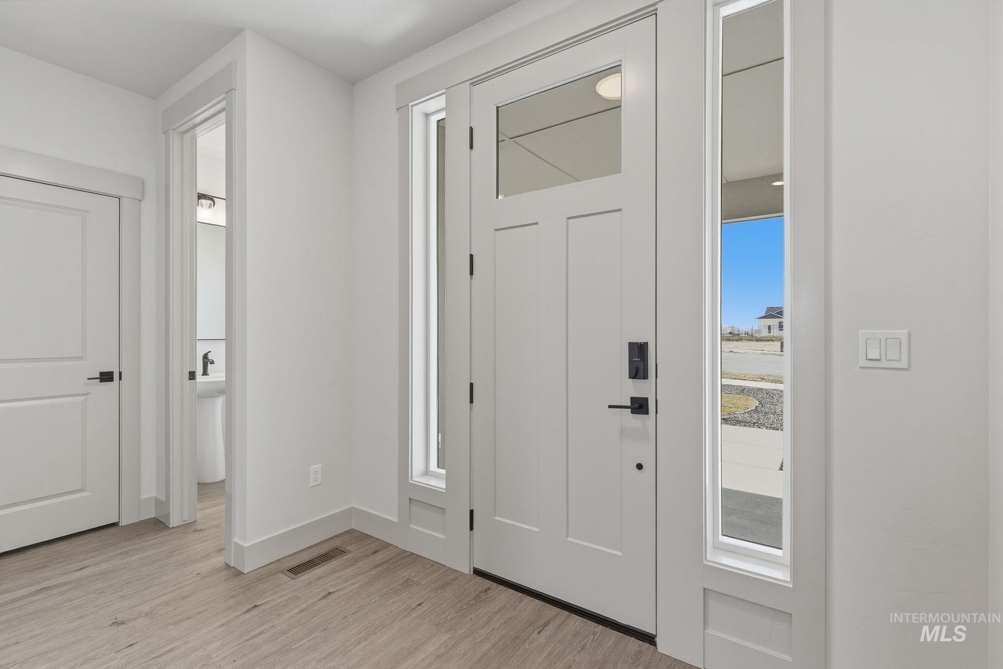 1125 Velvet Loop Wilder, ID 83676 - Photo 3 of 50