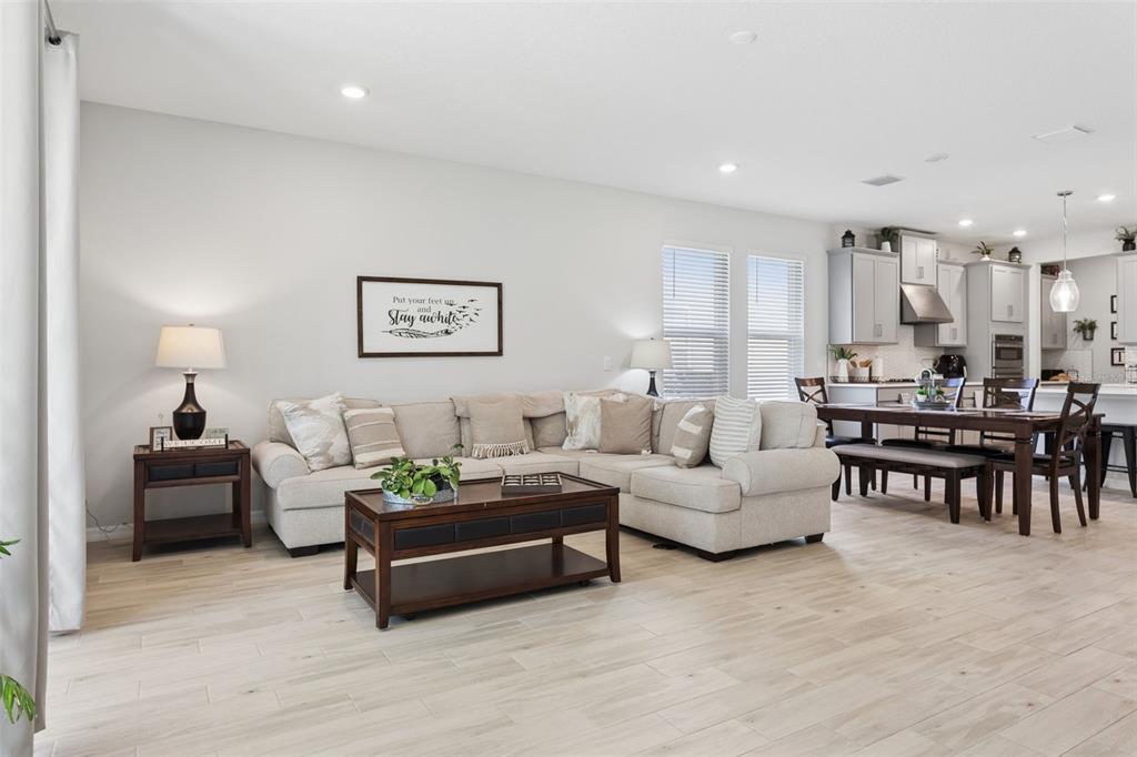 10561 Tranquil Mdw Loop Riverview, FL 33569 - Photo 7 of 34