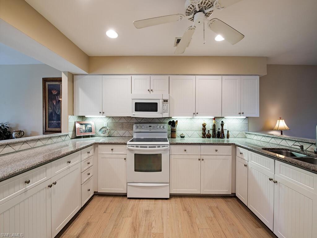 4024 Crayton Road Naples, FL 34103 - Photo 6 of 12 Gallery Image 6