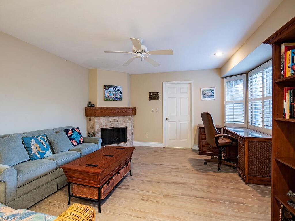 4024 Crayton Road Naples, FL 34103 - Photo 7 of 12 Gallery Image 7
