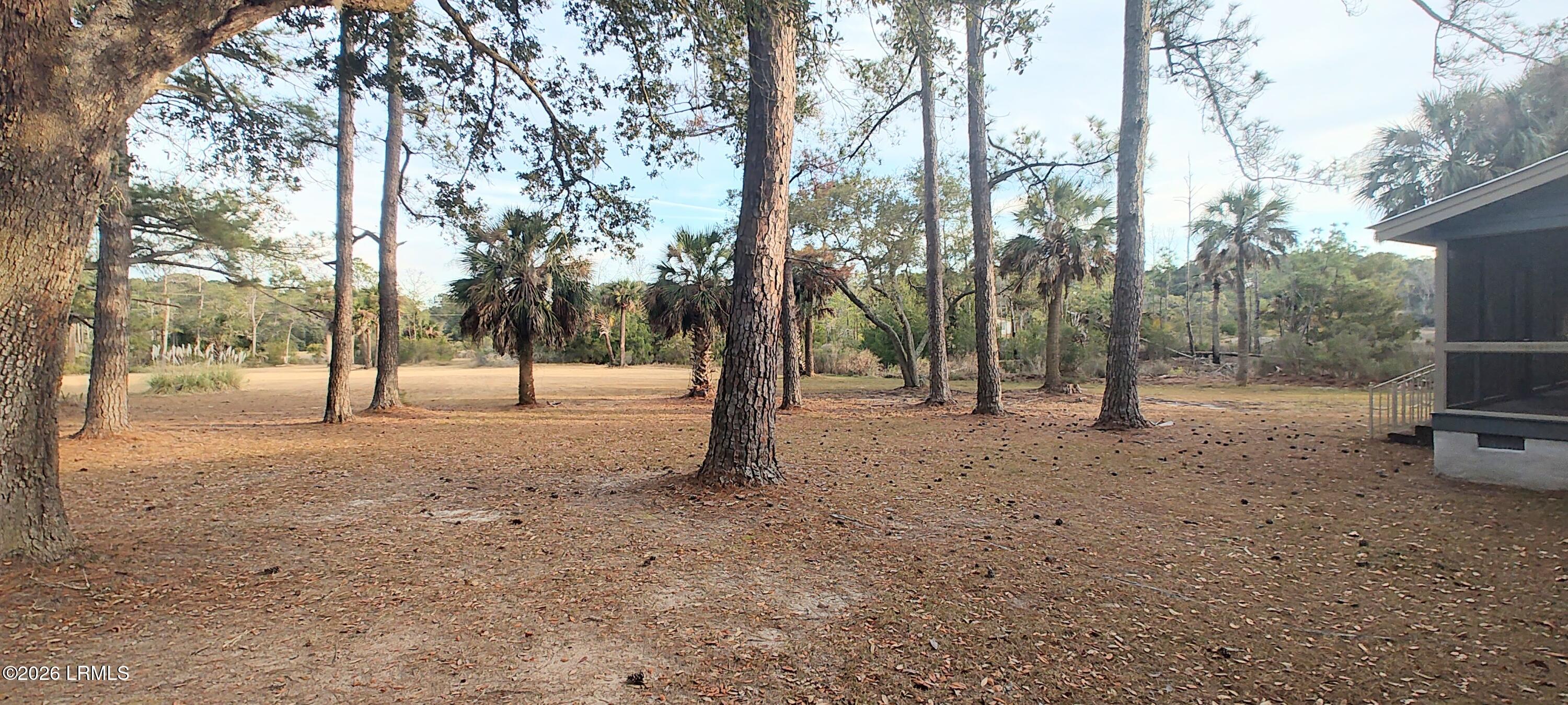 11 Sea Breeze Way Beaufort, SC 29907 - Photo 3 of 30 IMG_20260129_165353833_HDR