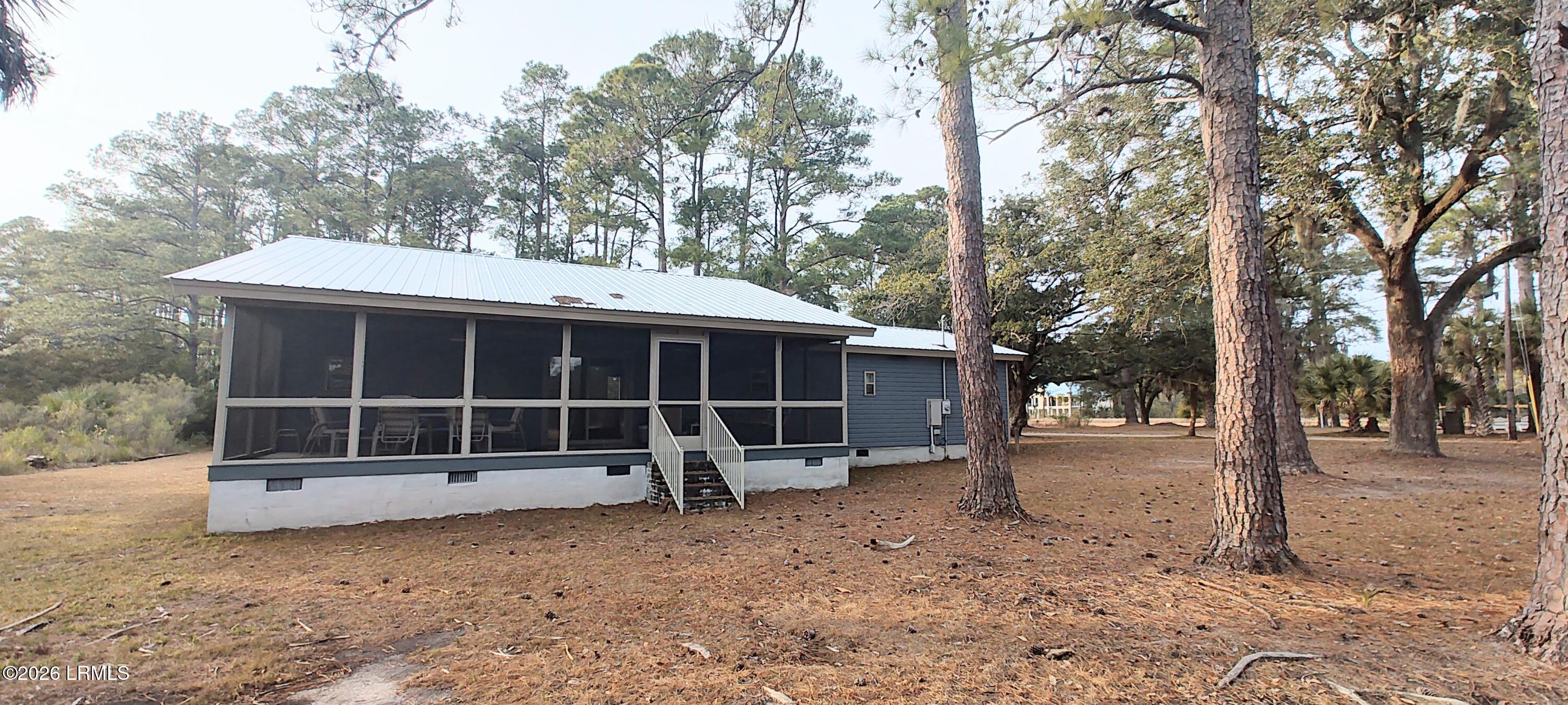 11 Sea Breeze Way Beaufort, SC 29907 - Photo 4 of 30 IMG_20260129_165421552_HDR